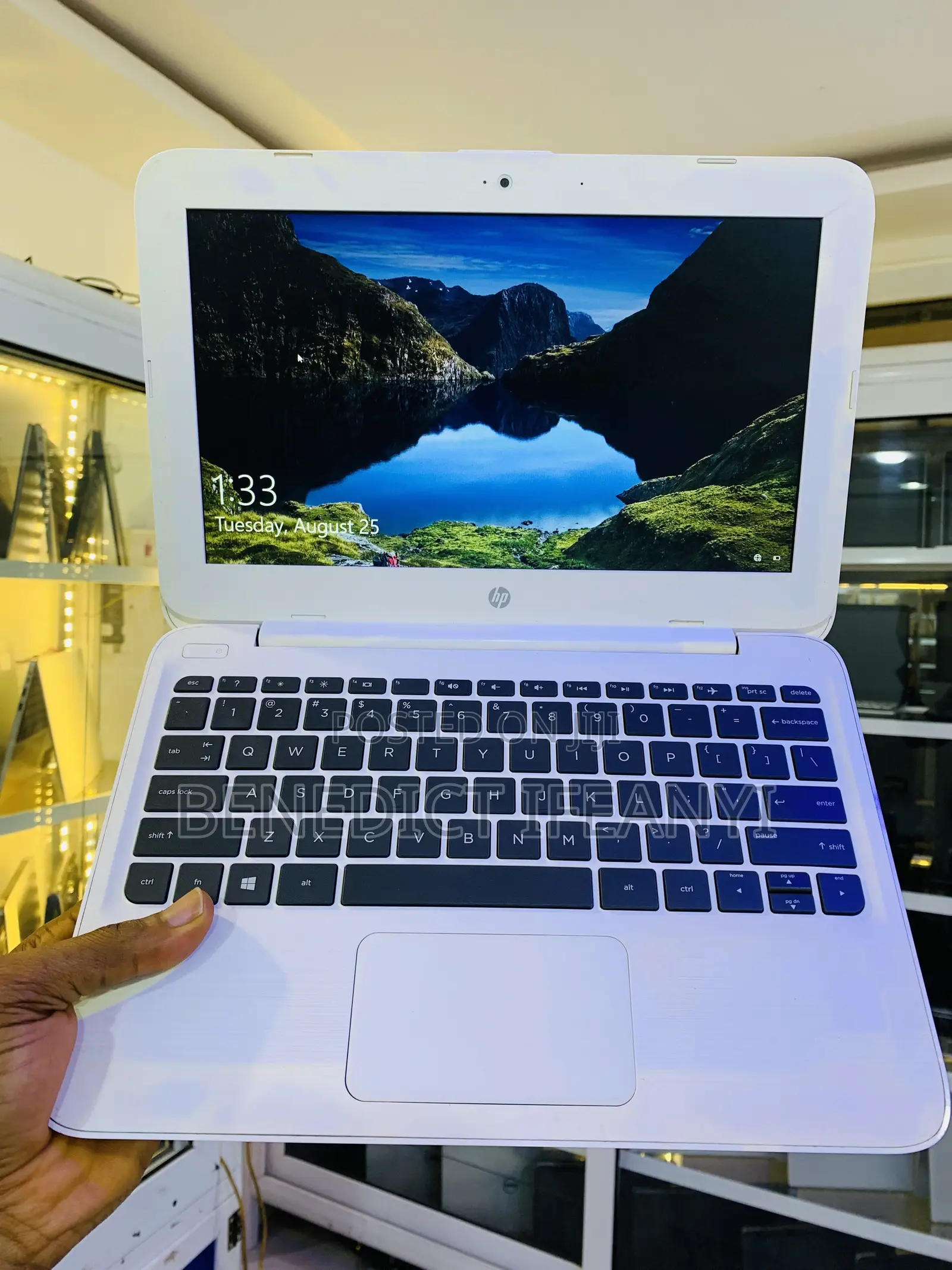 Laptop HP Stream 11 2GB Intel SSD 32GB