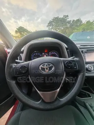 Toyota RAV4 2017 Red