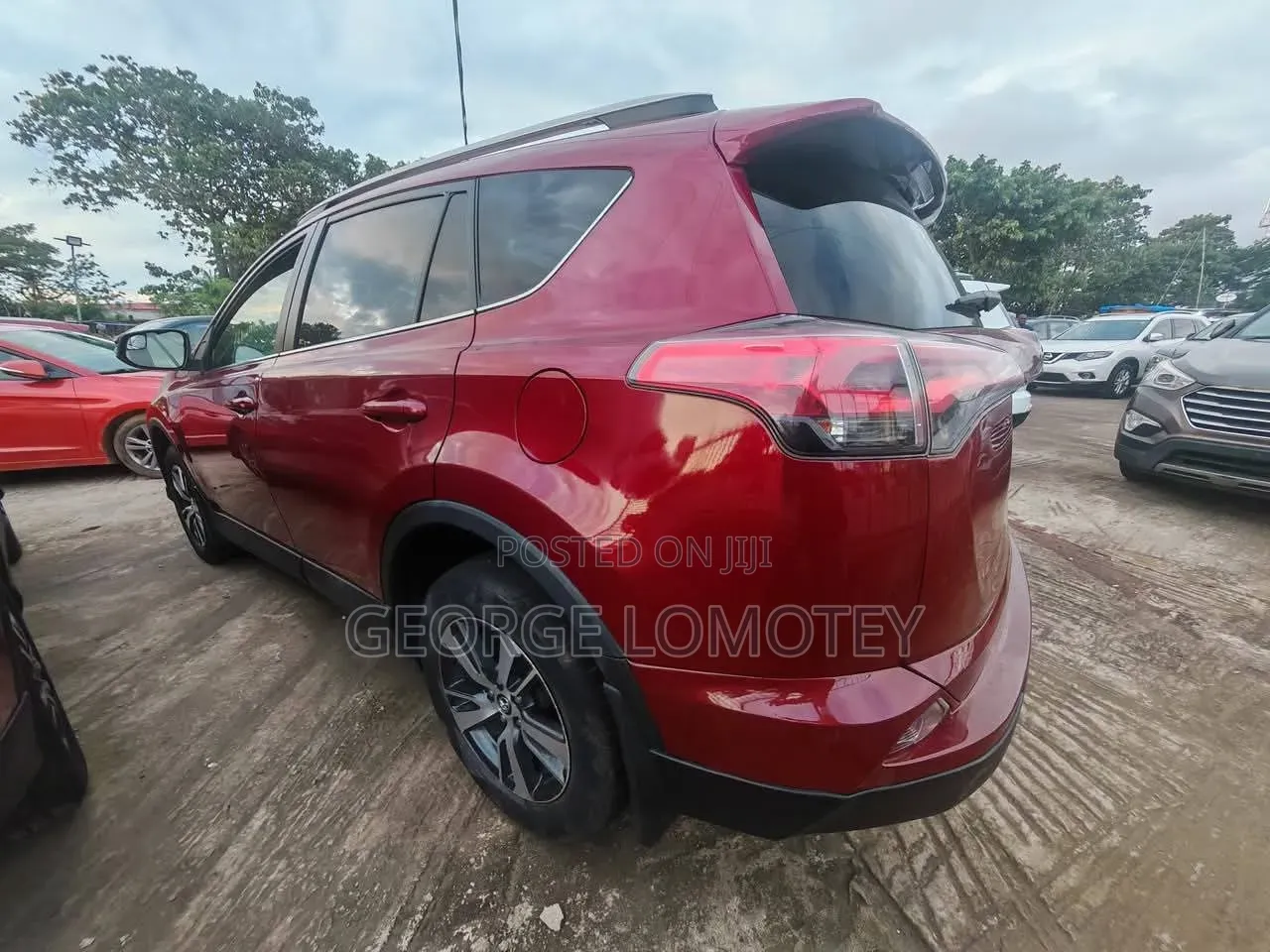 Toyota RAV4 2017 Red