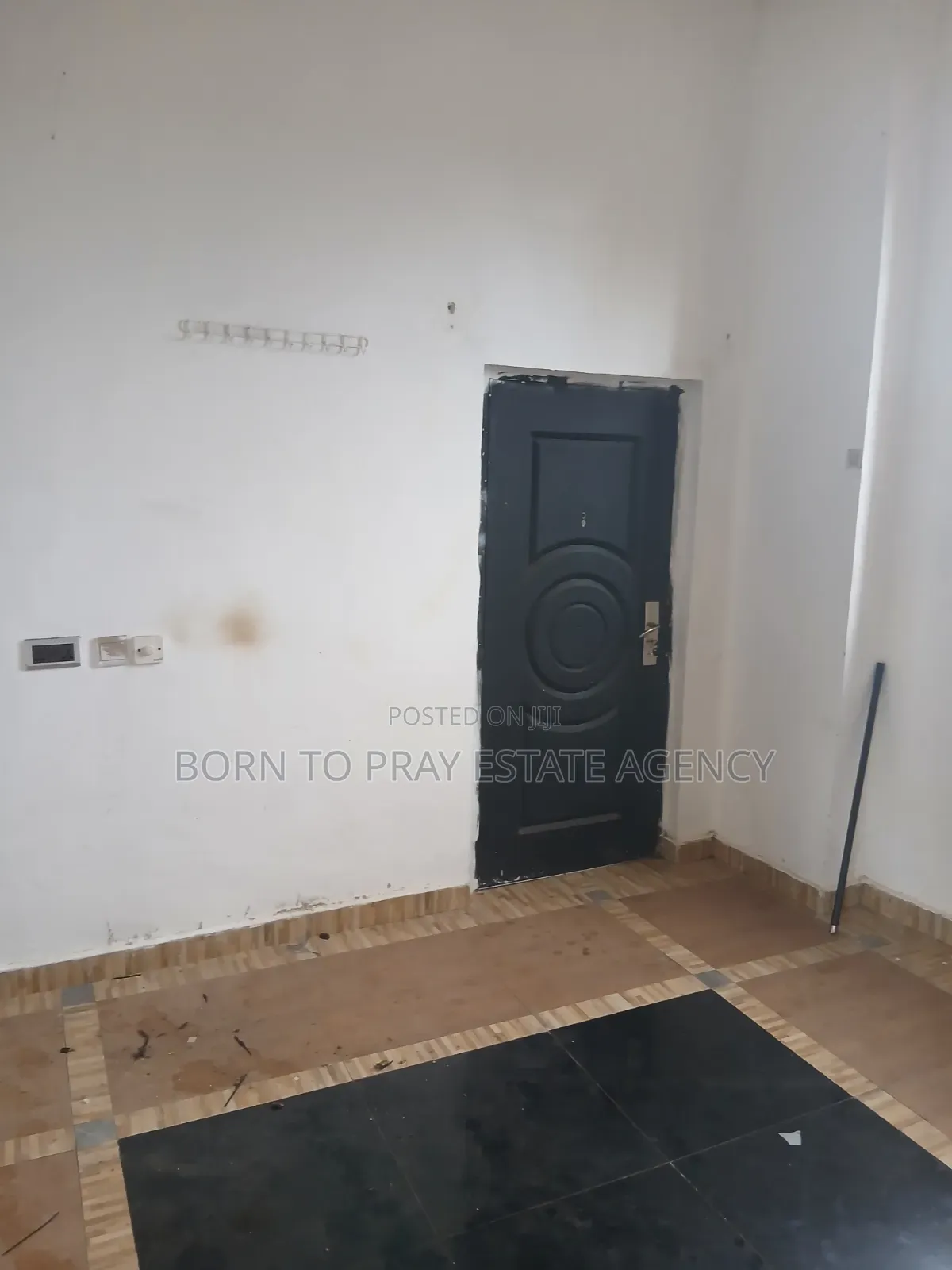 1bdrm Apartment in Born To Pray Estate, Ejisu-Juaben Municipal for rent