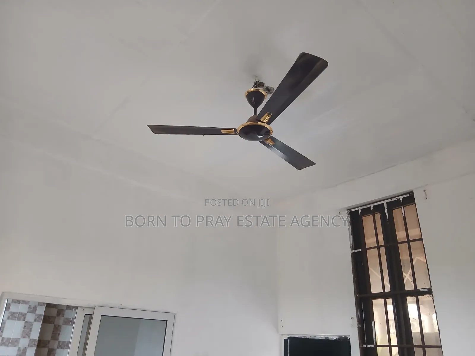 1bdrm Apartment in Born To Pray Estate, Ejisu-Juaben Municipal for rent