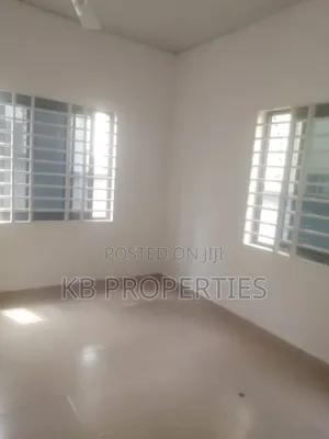 3bdrm House in Kb Properties, Lashibi for rent