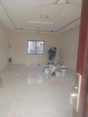 3bdrm House in Kb Properties, Lashibi for rent