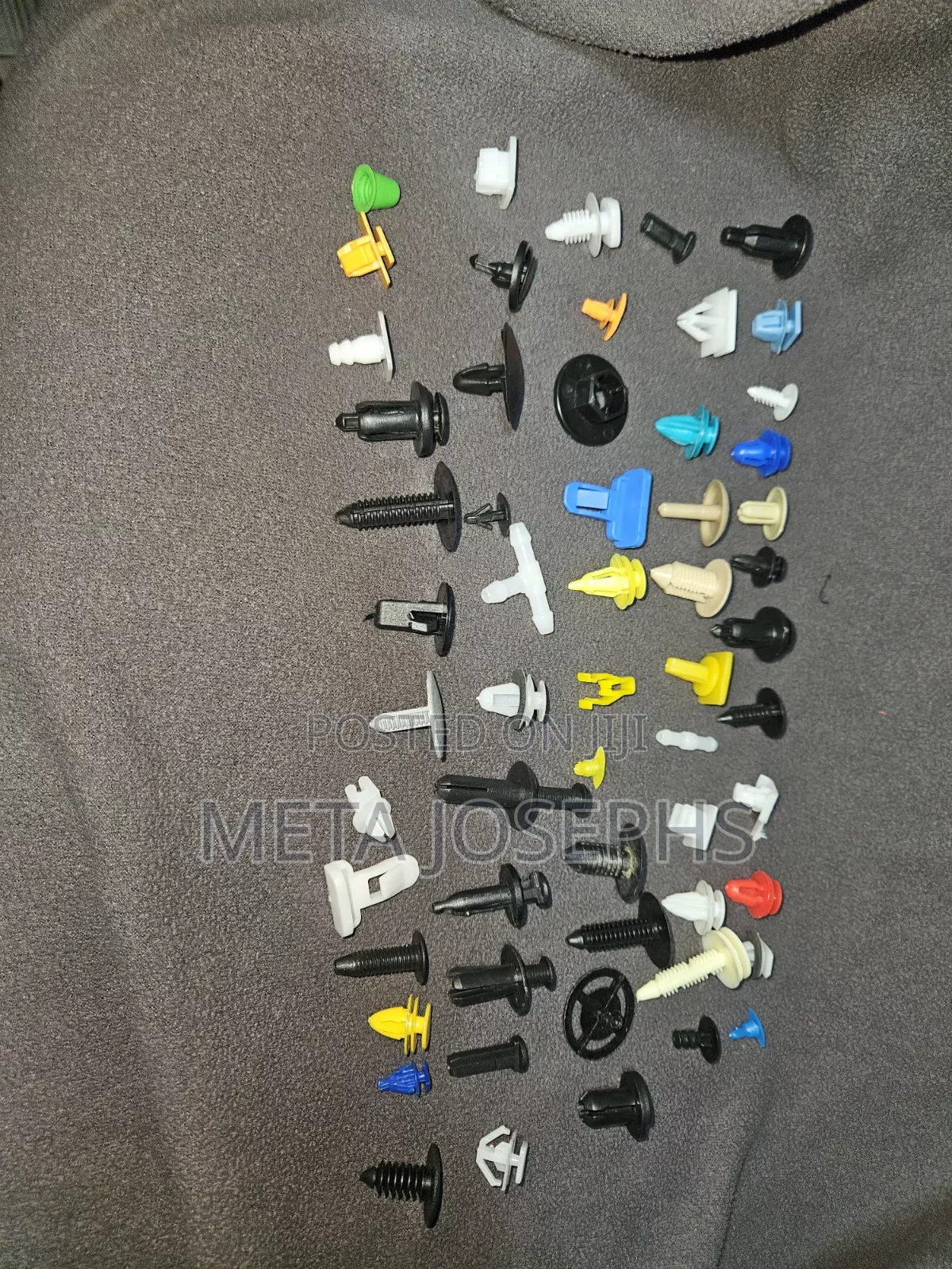 500pcs Car Clips + Toolbox | Professional Metal Trim Kit
