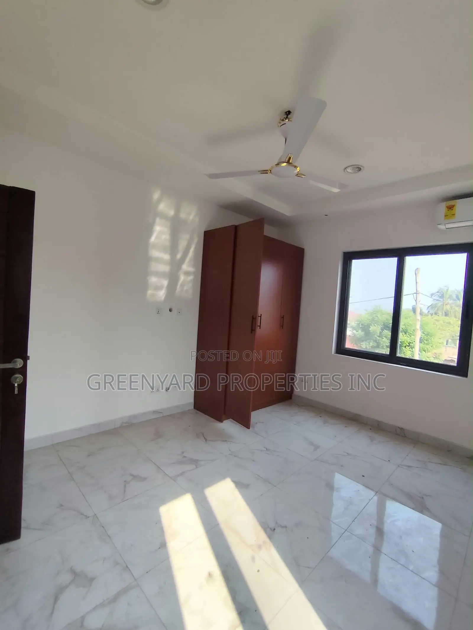 3bdrm House in Roses, Ashaley Botwe for rent