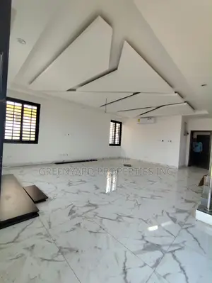 3bdrm House in Roses, Ashaley Botwe for rent