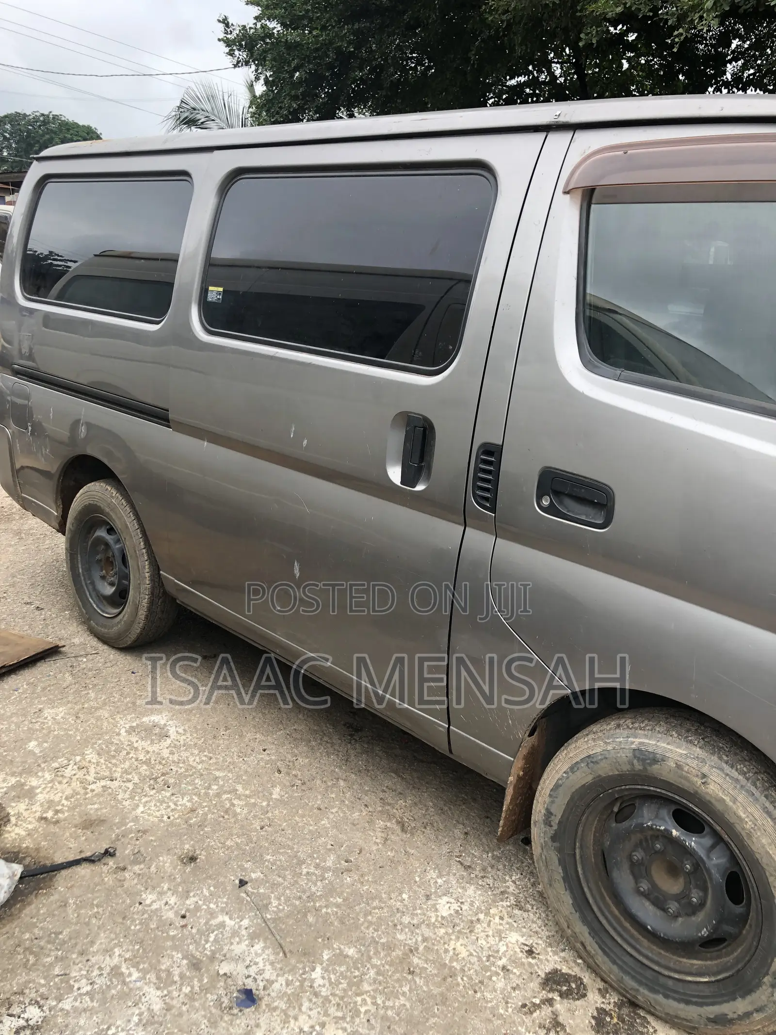 Nissan Caravan (Urvan) 2007