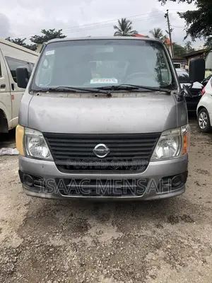 Nissan Caravan (Urvan) 2007