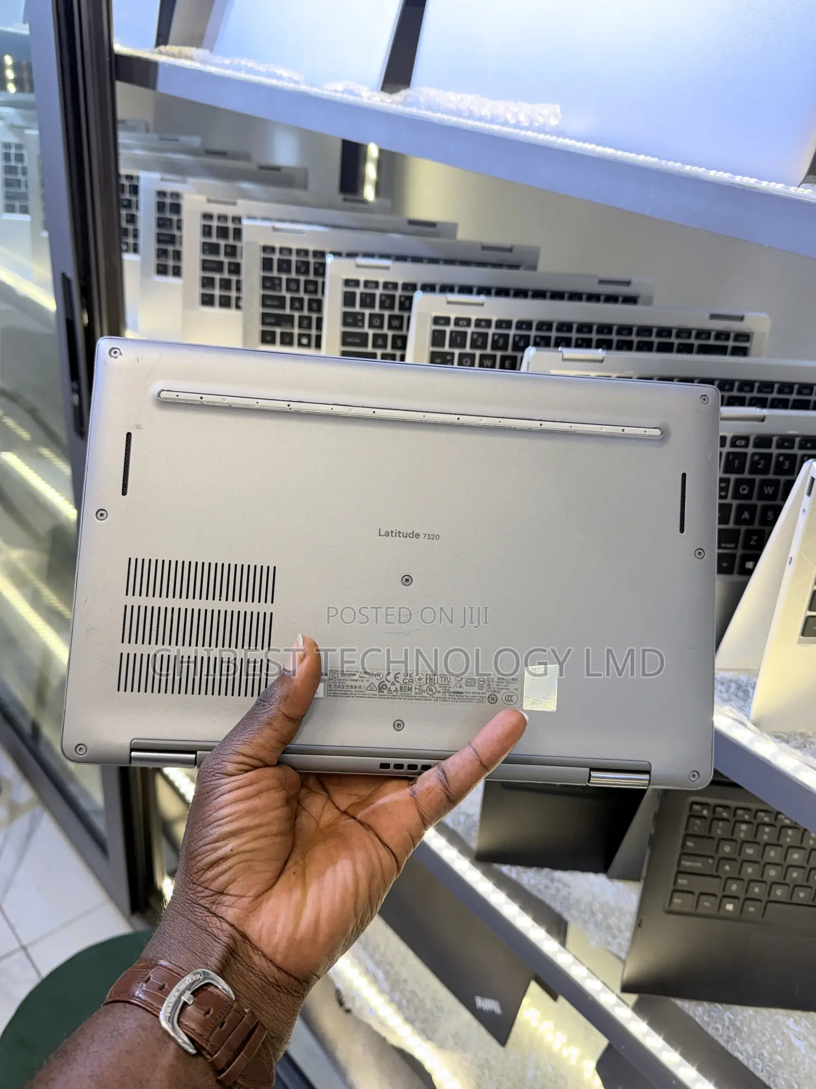 Laptop Dell Latitude 7320 16GB Intel Core i7 SSD 256GB