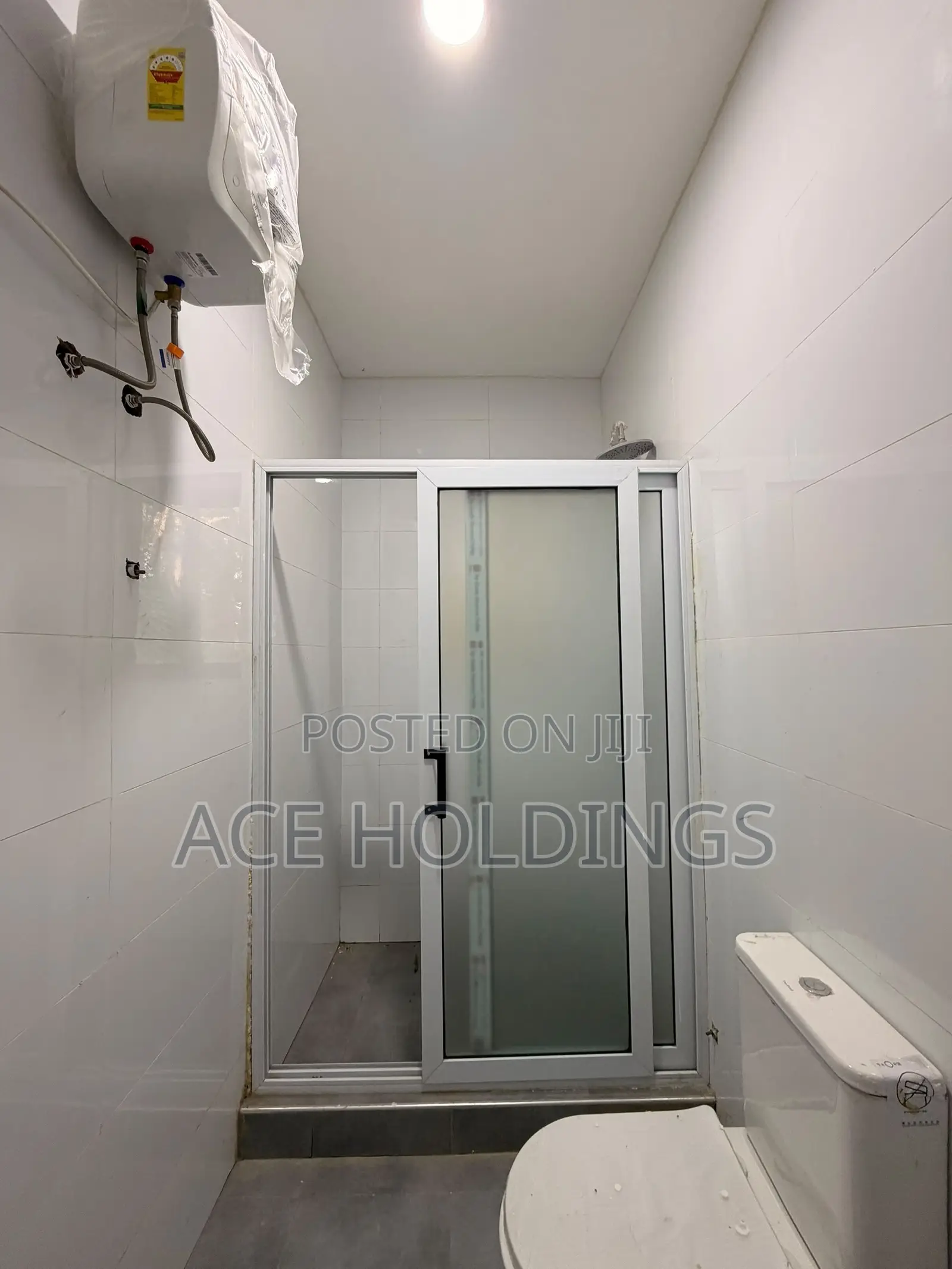 3bdrm Townhouse / Terrace in Nanakrom, School Junction for rent