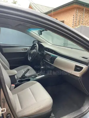 Toyota Corolla L 4dr Sedan (1.8L 4cyl 4A) 2014 Gray