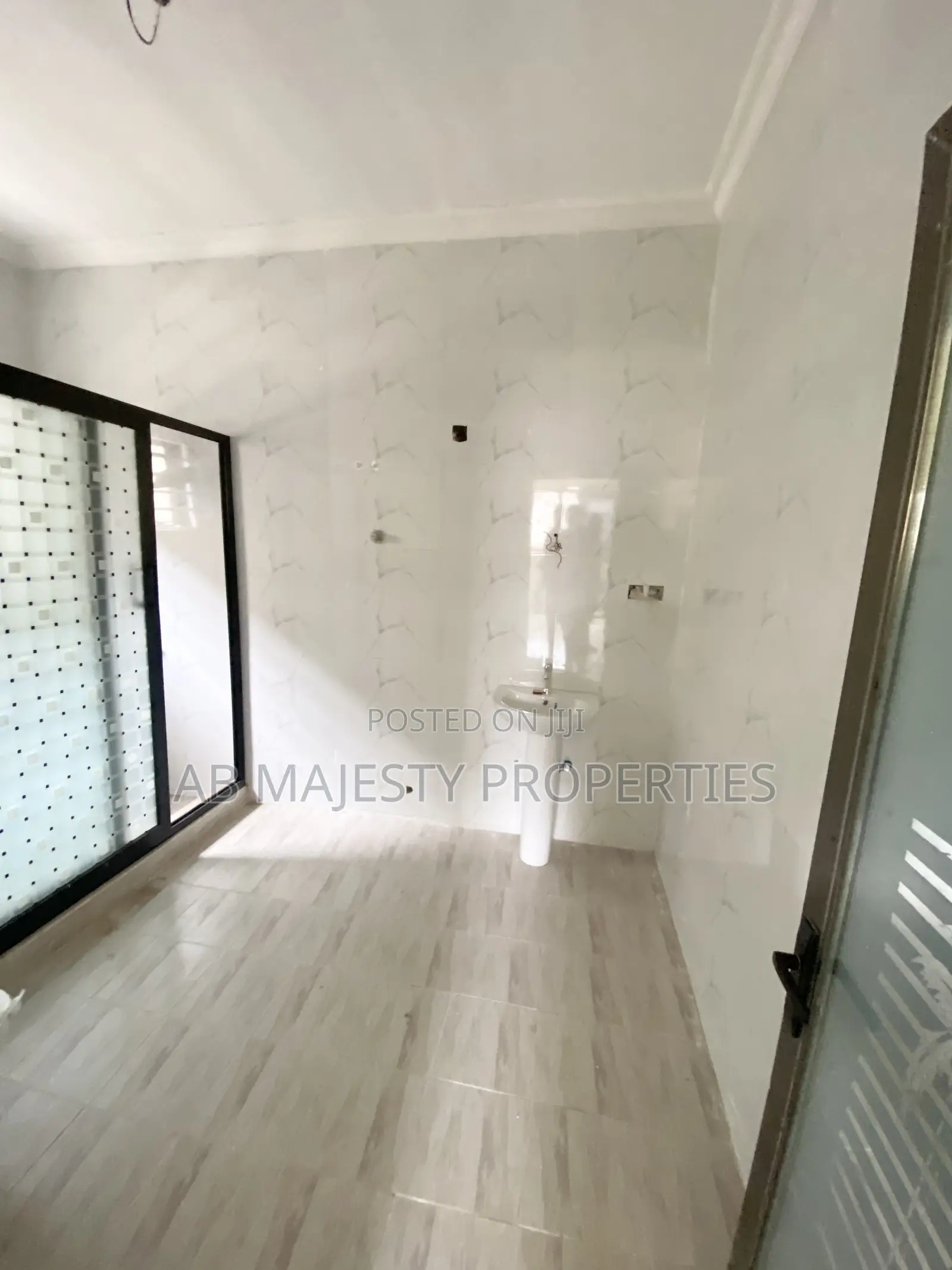 3bdrm House in Ab Majesty, Manet Junction for sale