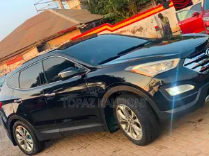 Hyundai Santa Fe 2015 Black