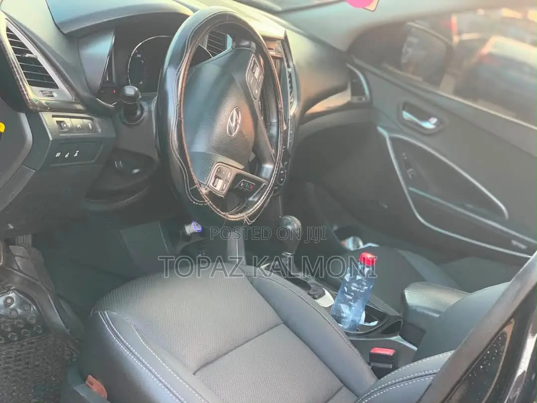 Hyundai Santa Fe 2015 Black