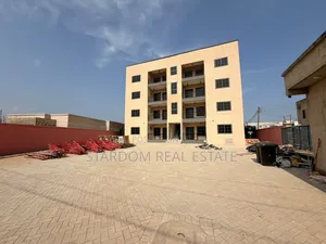 2bdrm Apartment in Lakeside Estate for rent