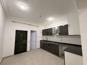 2bdrm Apartment in Lakeside Estate for rent