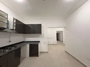 2bdrm Apartment in Lakeside Estate for rent