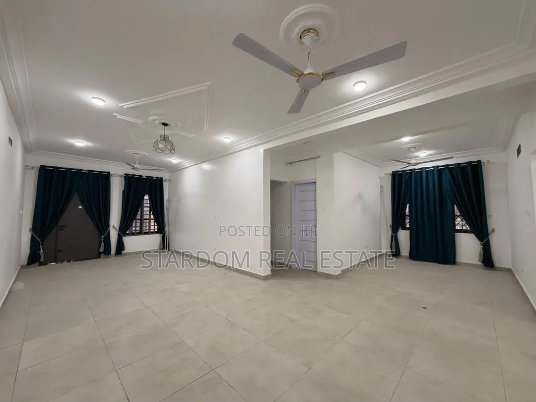2bdrm Apartment in Lakeside Estate for rent