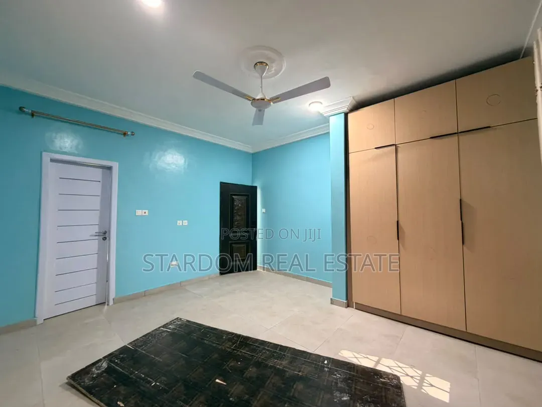 2bdrm Apartment in Lakeside Estate for rent