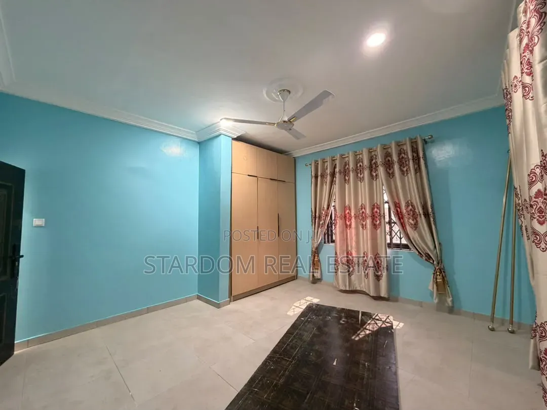 2bdrm Apartment in Lakeside Estate for rent
