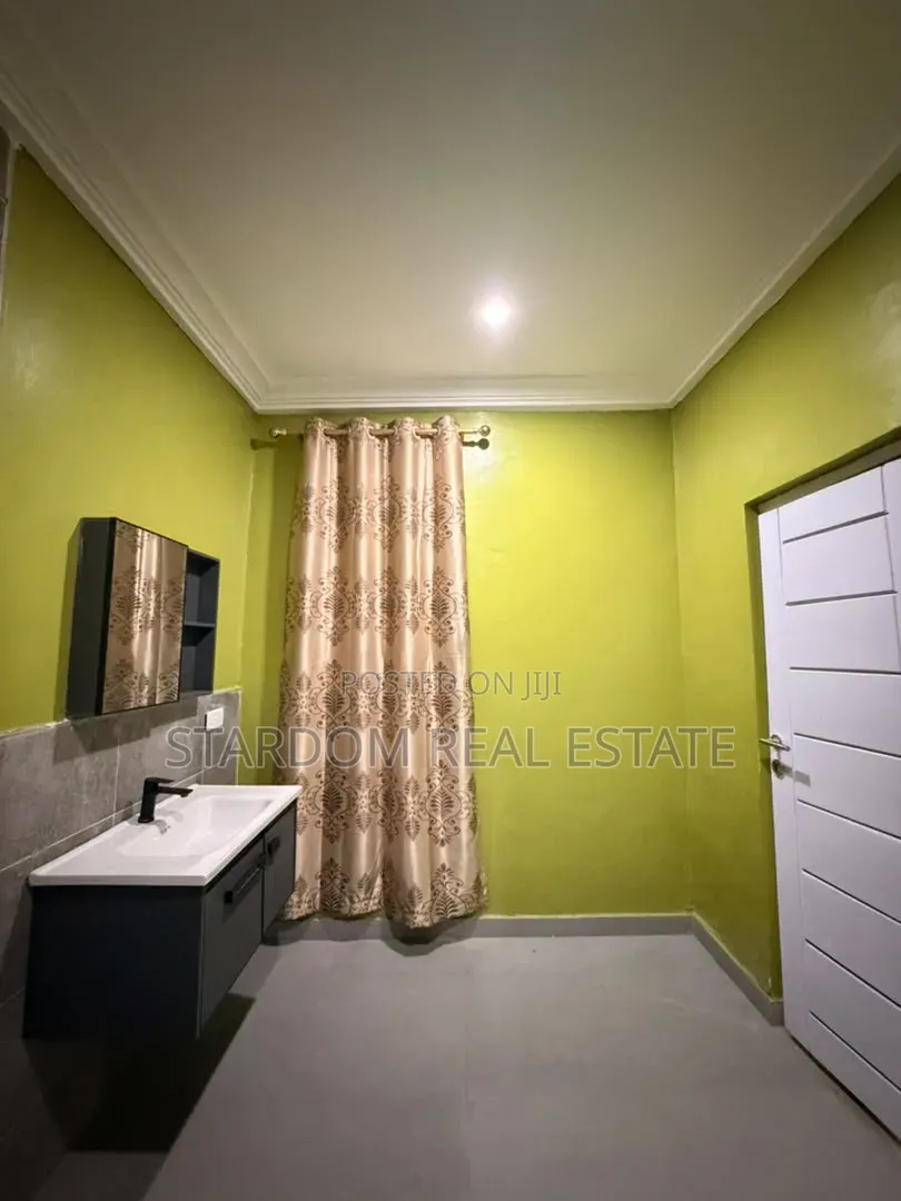 2bdrm Apartment in Lakeside Estate for rent