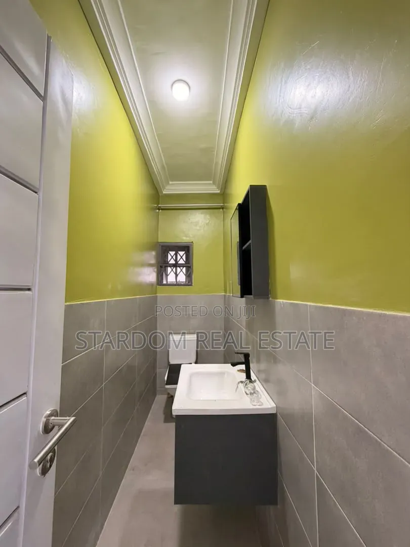 2bdrm Apartment in Lakeside Estate for rent