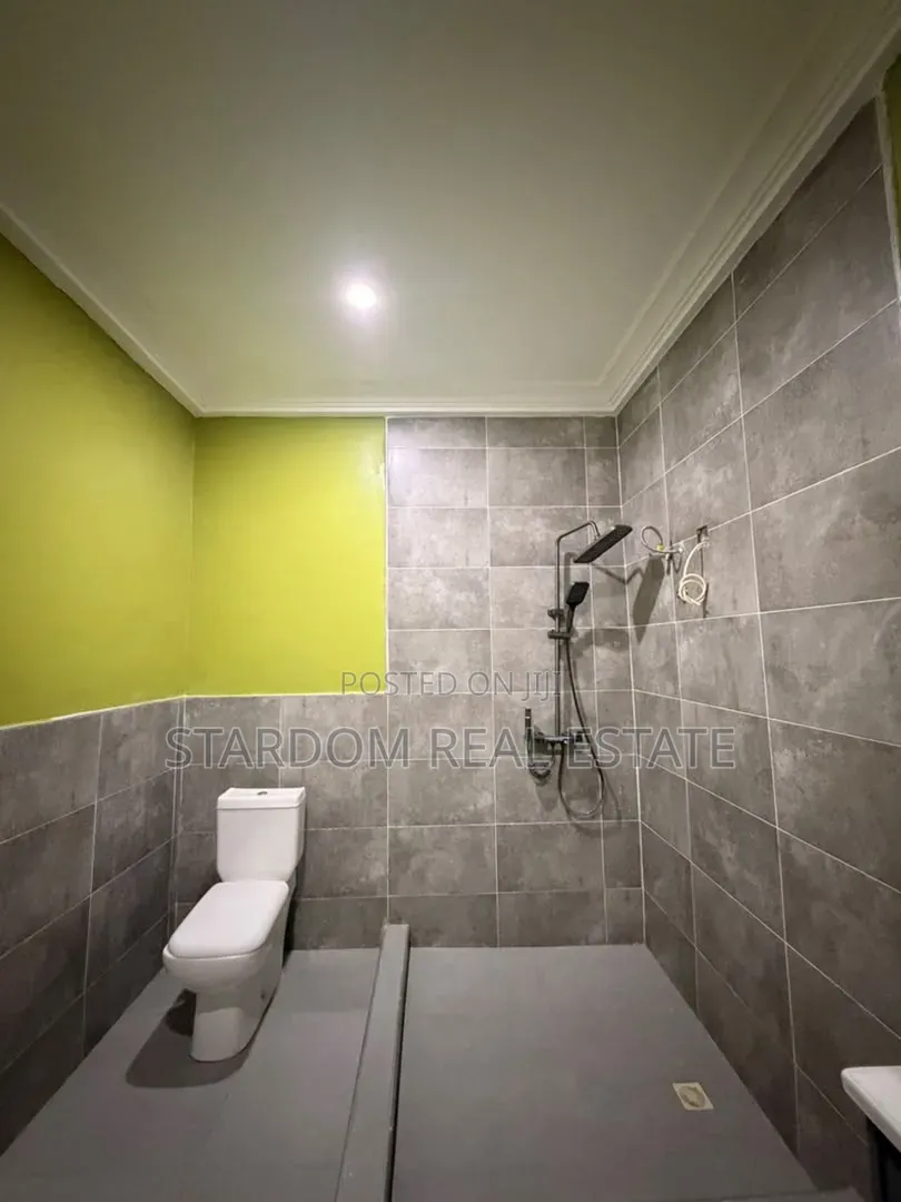 2bdrm Apartment in Lakeside Estate for rent