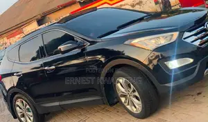 Hyundai Santa Fe 2014 Black