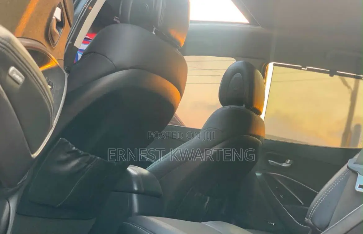 Hyundai Santa Fe 2014 Black