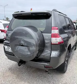Toyota Land Cruiser Prado 2.8 D-4D 2014 Black