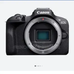 Canon Eos R100
