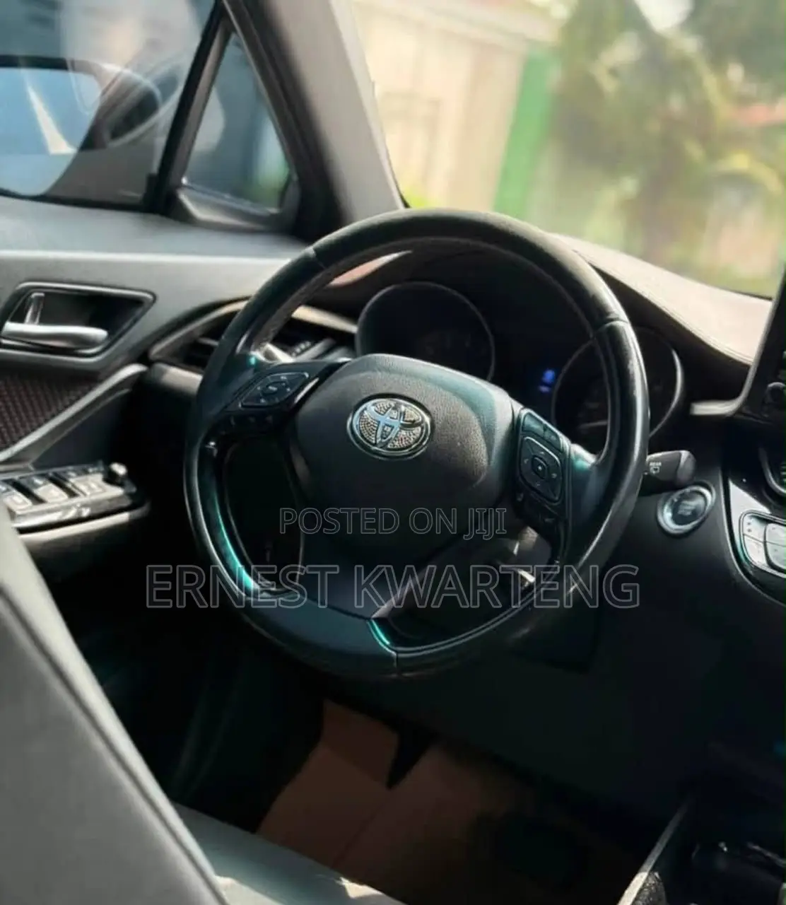 Toyota C-HR 2019 Gray