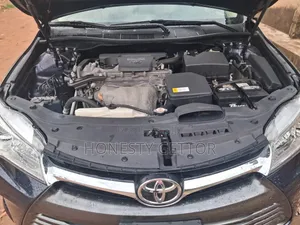 Toyota Camry 2017 Blue