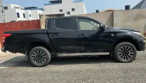 Mitsubishi L200 2016 Black