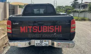 Mitsubishi L200 2016 Black