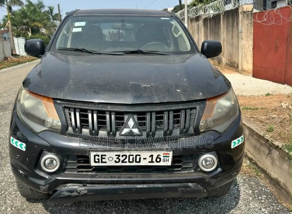Mitsubishi L200 2016 Black