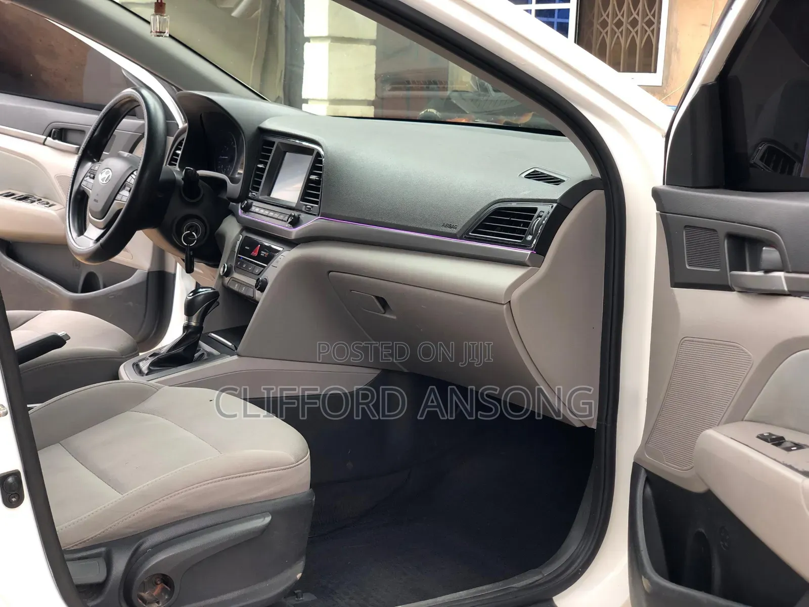 Hyundai Elantra ECO Sedan FWD (1.4L 4cyl 7A) 2017 White