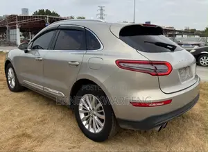 Porsche Macan 2018 Gray
