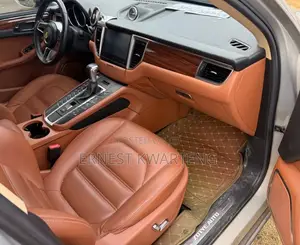 Porsche Macan 2018 Gray