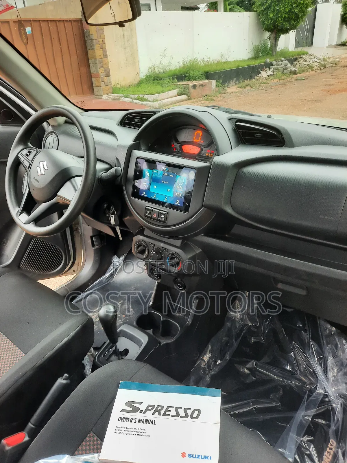 New Suzuki S-Presso 2025 Silver