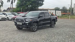 Toyota Tacoma 2019 Black