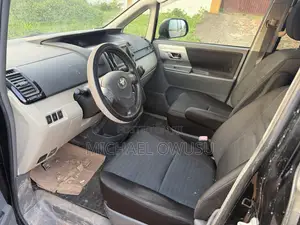 Toyota Voxy 2013 Black