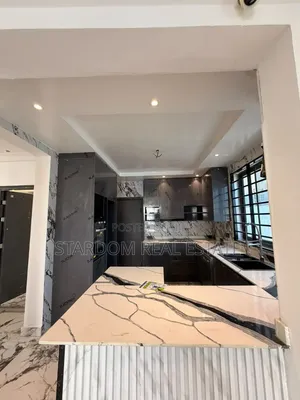 4bdrm Duplex in East Legon Hills, Lake Side Estate for sale