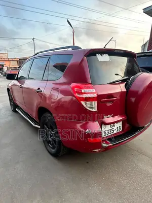 Toyota RAV4 4x4 2009 Red