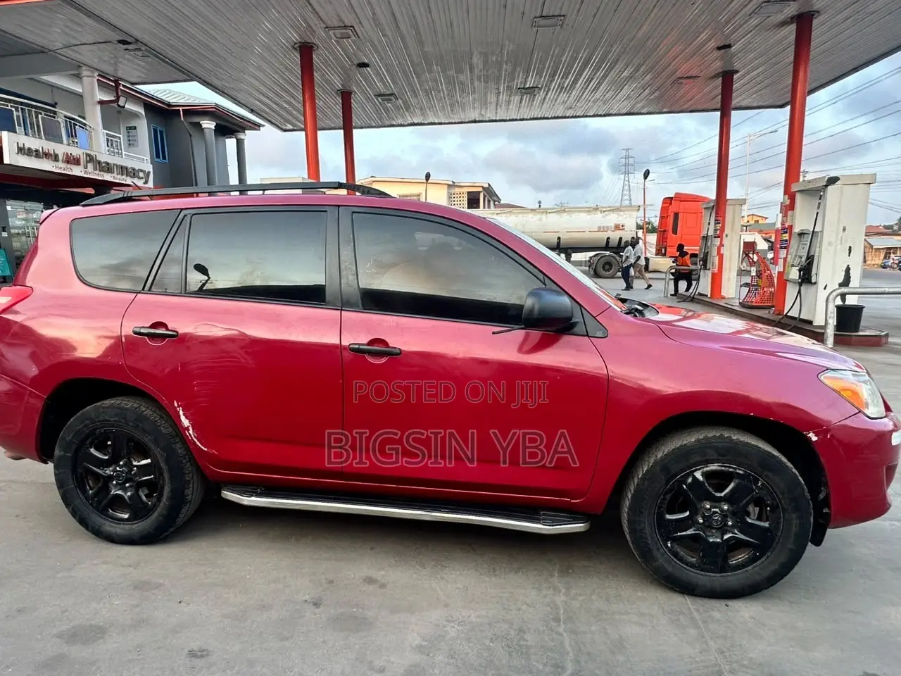 Toyota RAV4 4x4 2009 Red