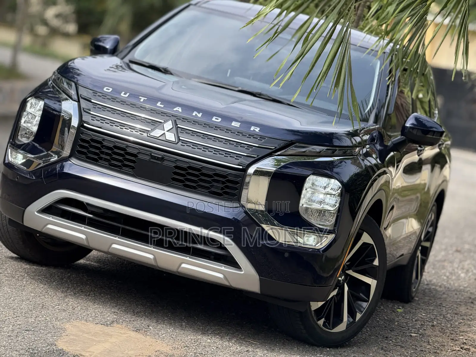 Mitsubishi Outlander 2024 Black