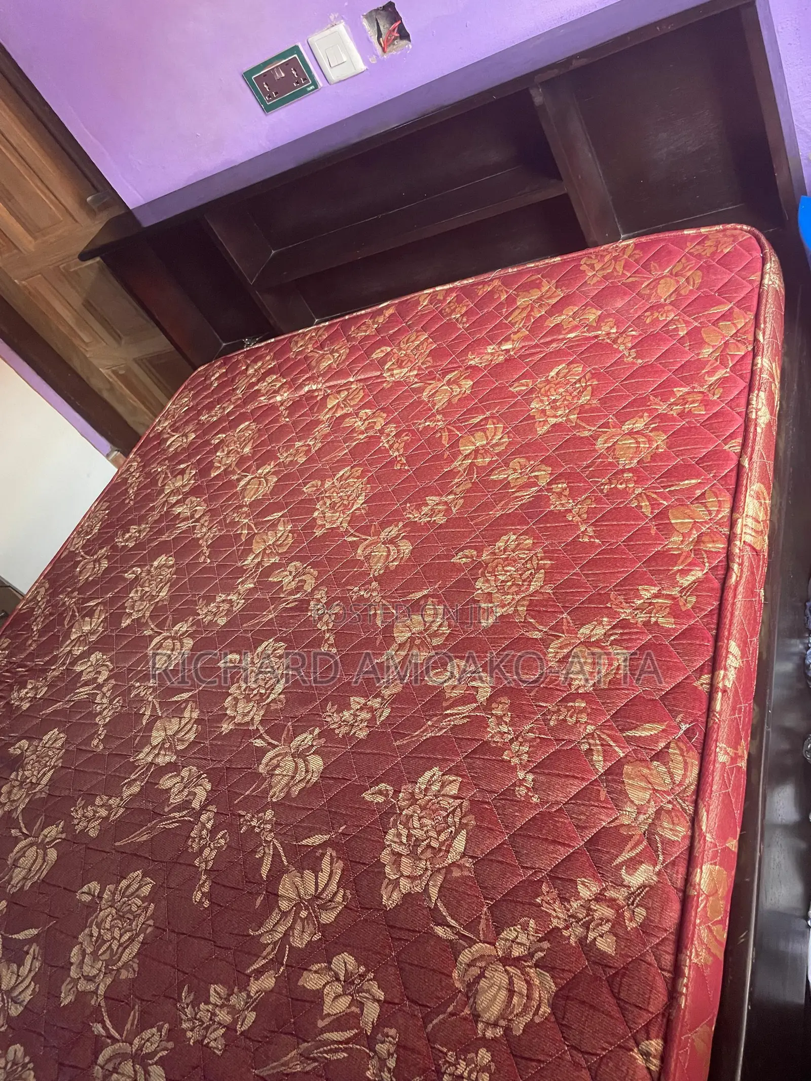 Double Bed With a Matress
