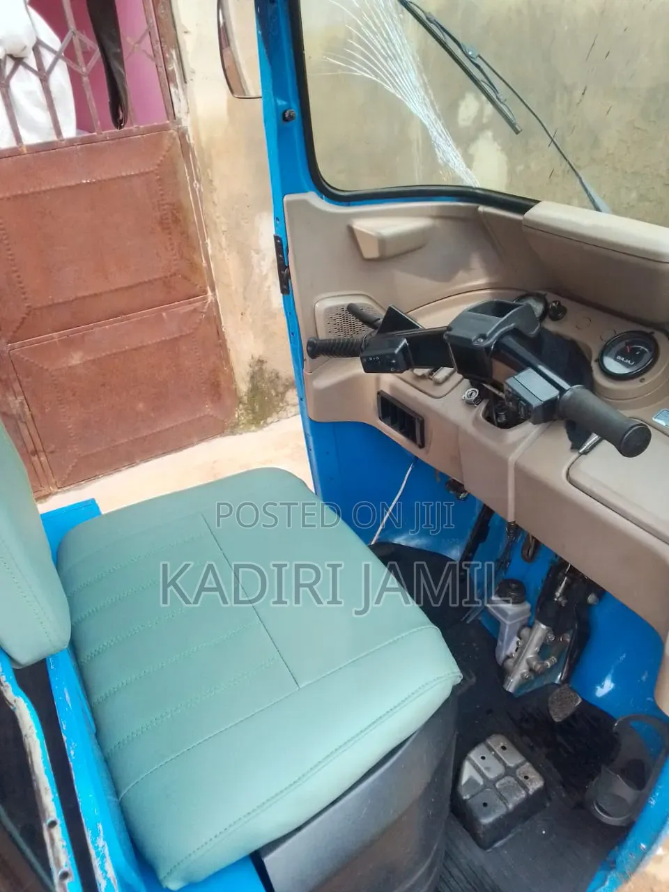 Bajaj RE 2024 Blue