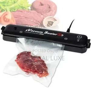 Vacuum Sealer Machine – Food Preservation & Storage