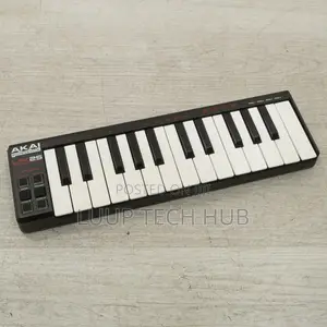 Akai LPK25 Portable Midi Keyboard